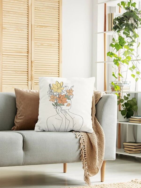 FLOWER FIGURE GRAPHIC FILLED CUSHION