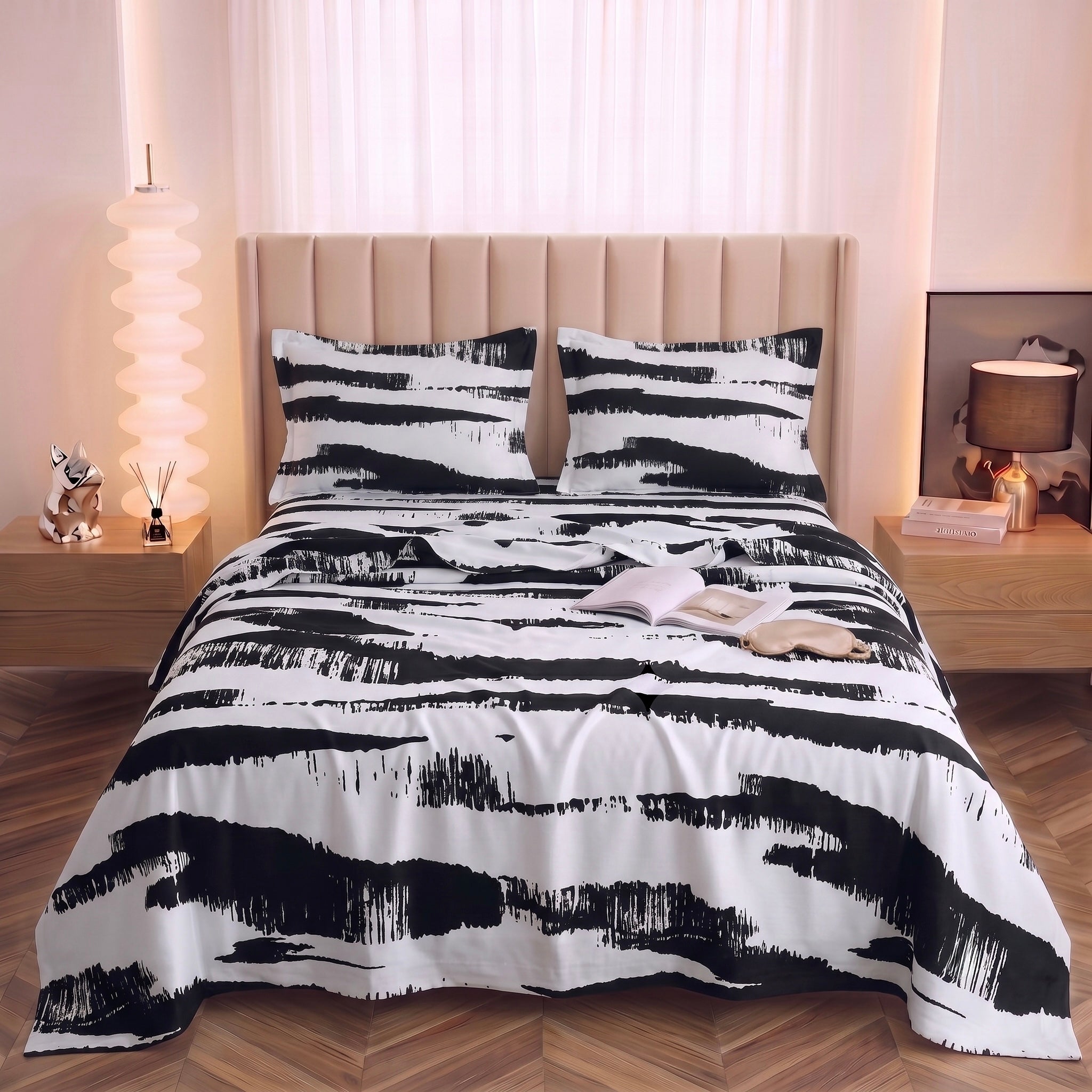 Bold Black & White Artistic 3-Piece Bedding Set