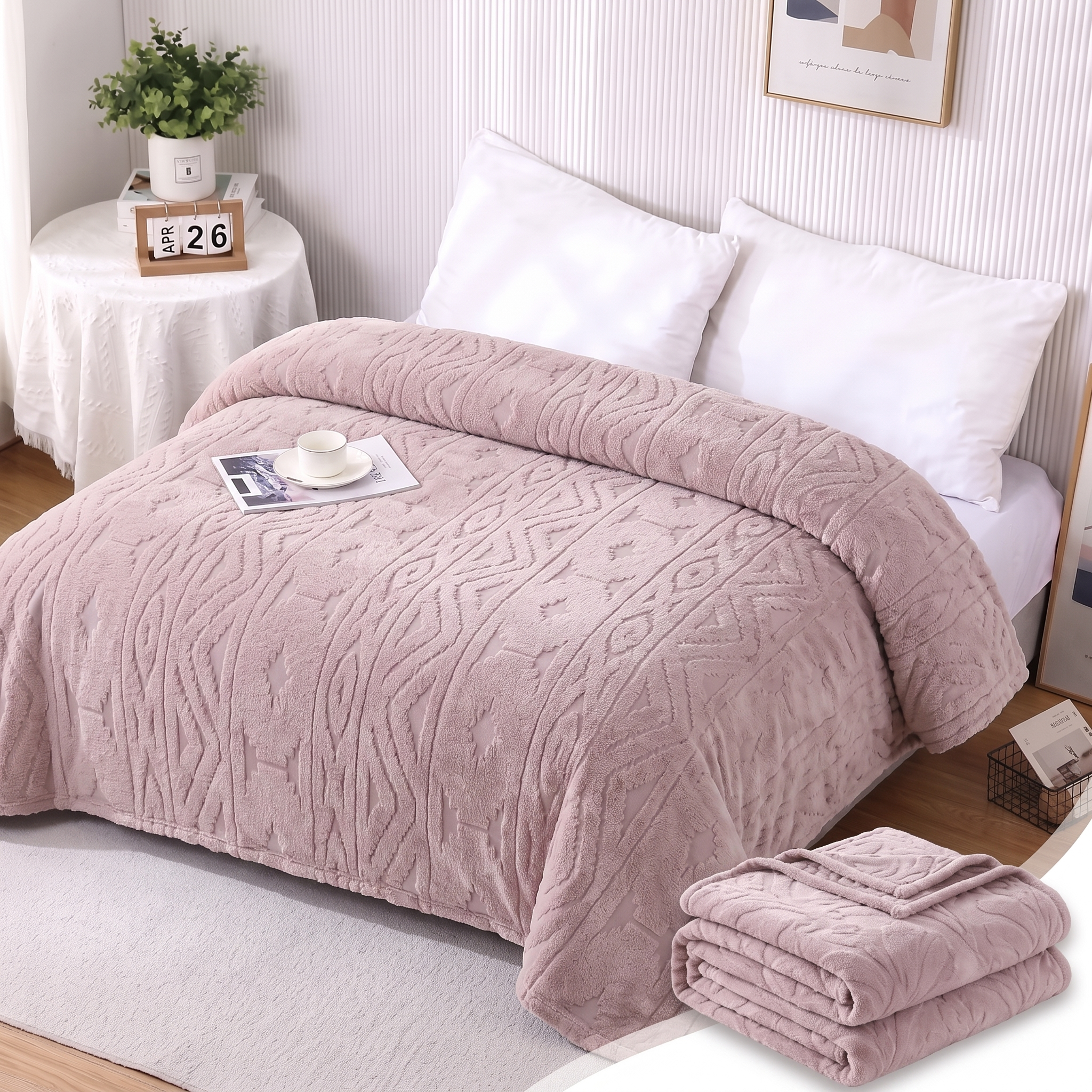 Deluxe Embossed Plush Blanket – Dusty Rose