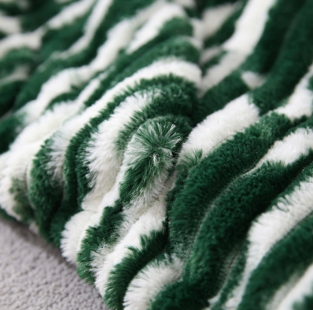 ZIMSHA Premium Plush Striped Blanket – Emerald Green & White (200x240 cm)