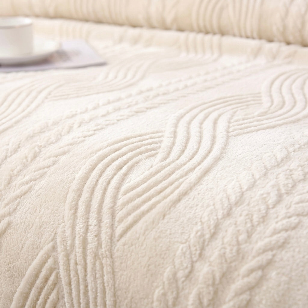 ZIMSHA Premium Embossed Wave Plush Blanket – Soft Ivory (200x240)