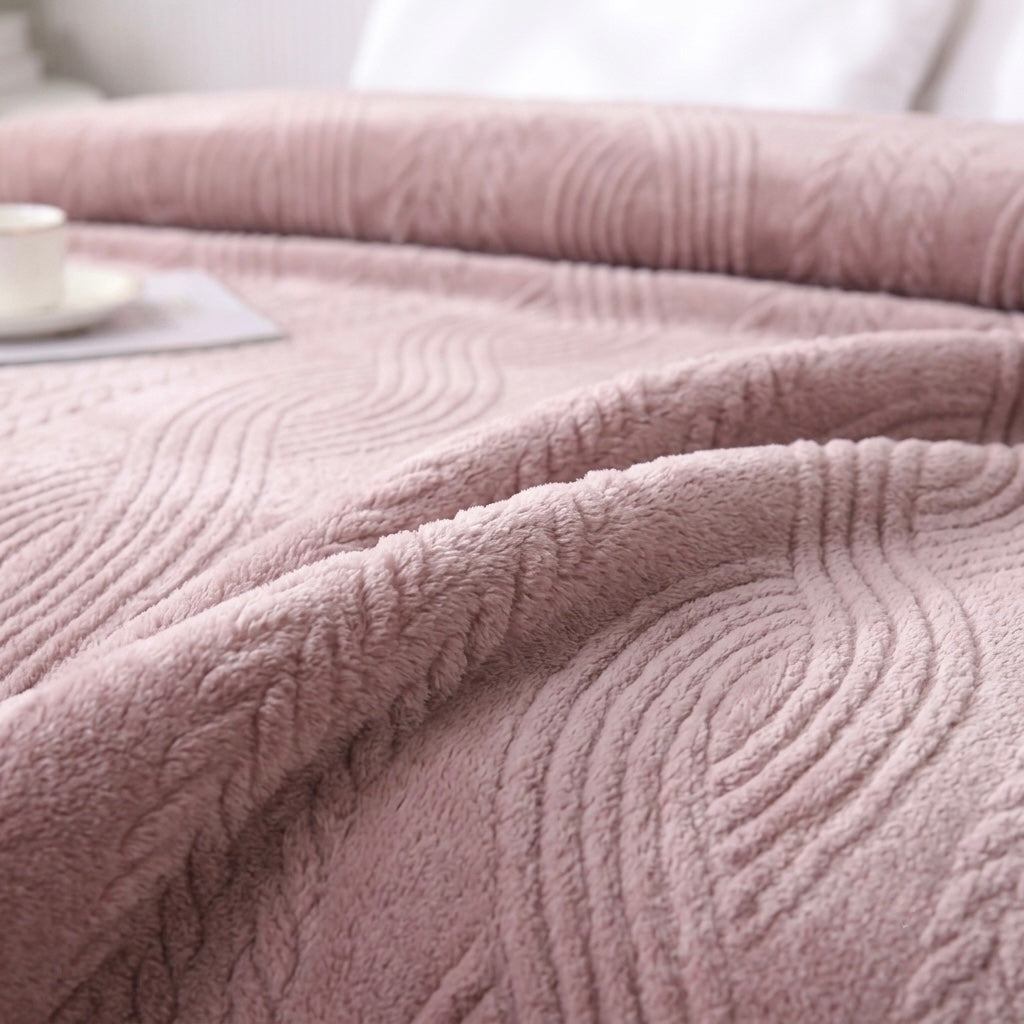ZIMSHA Premium Embossed Wave Plush Blanket – Dusty Rose (200x240)