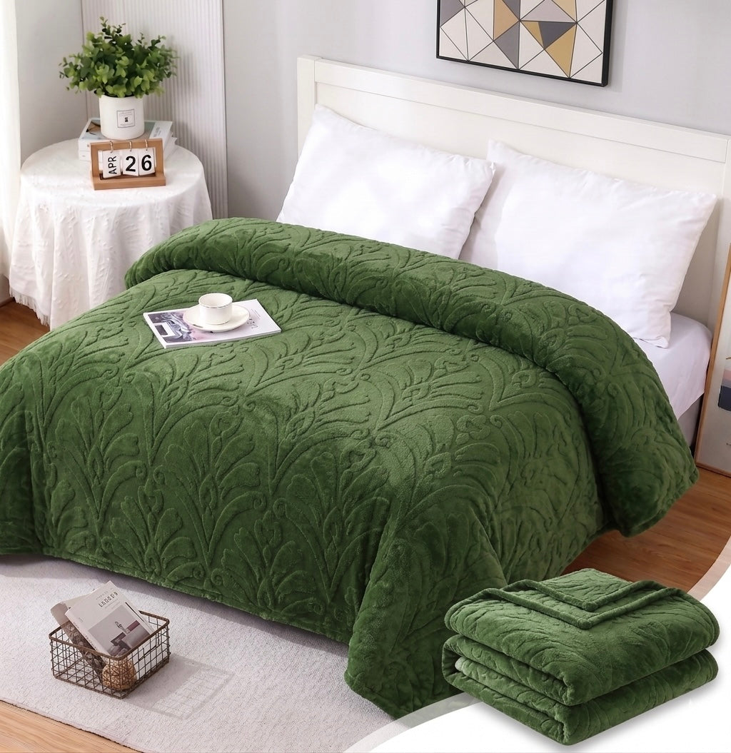 ZIMSHA Premium Embossed Plush Blanket – Deep Emerald Green (200x240 cm)