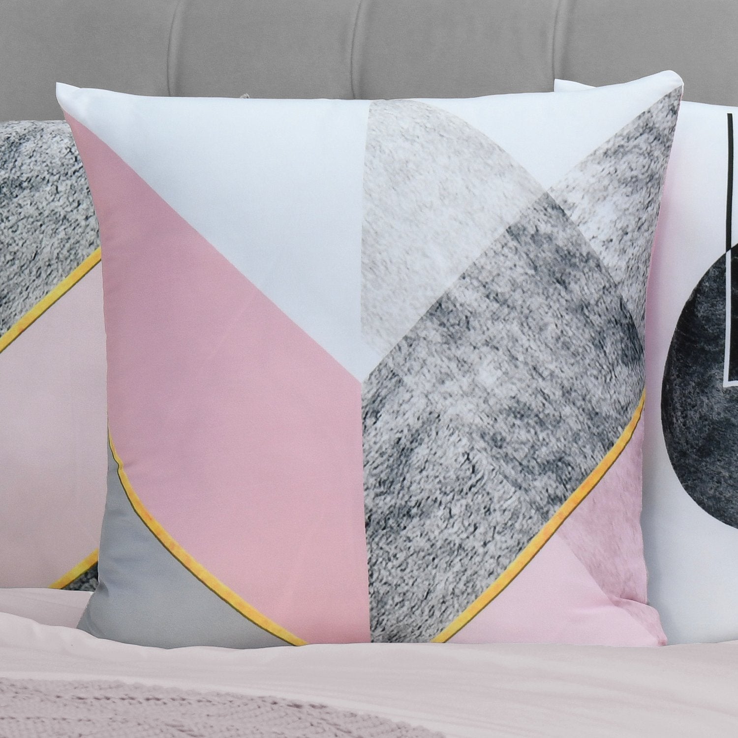 LOV EVO CUSHION COVER (Pack of 4)