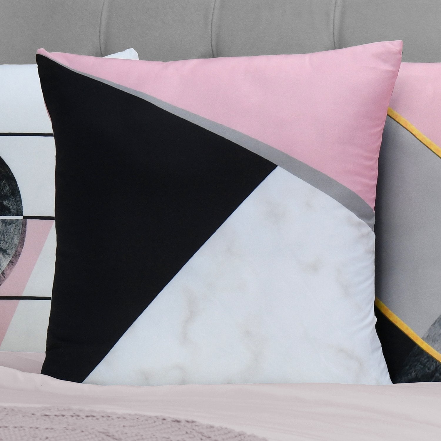 LOV EVO CUSHION COVER (Pack of 4)
